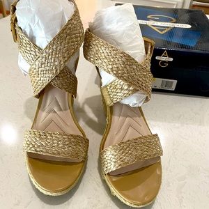 Platform Sandal Woven Ankle Wrap size 8.5  Natural